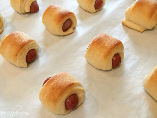 Bite Sized Comfort Food: Pigs in a Blanket
